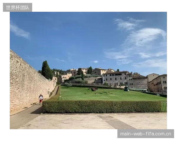 意大利佩鲁贾俱乐部赛季表现强势，队内核心班底将成为国家队战斗力基石。